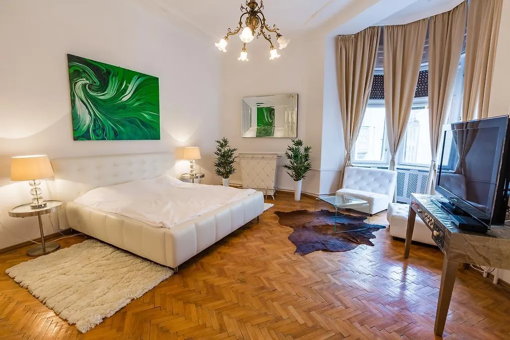 Apartment Vaci Utca Luxury Hotel Budapest Hungary