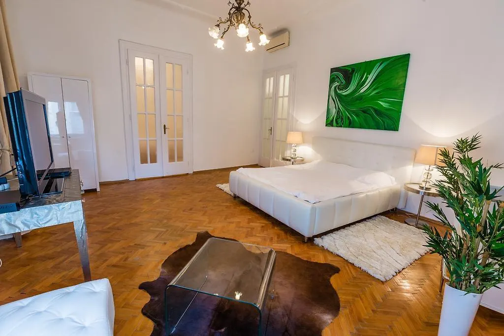Vaci Utca Luxury Hotel Budapest