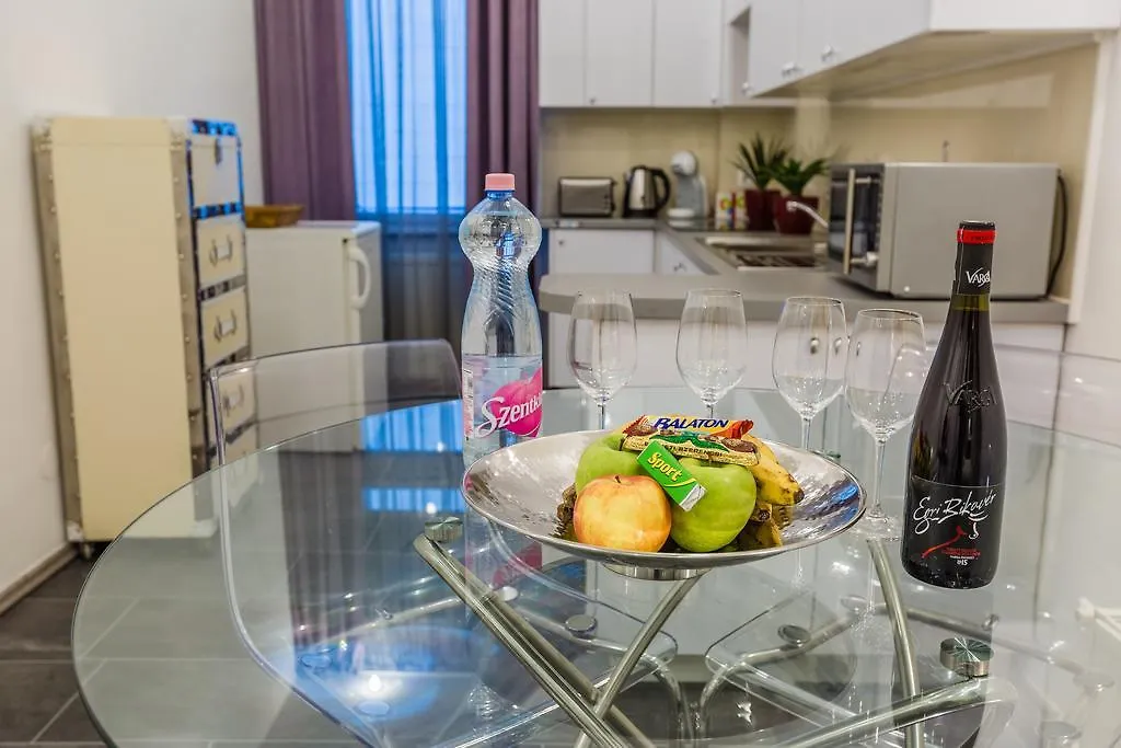 Vaci Utca Luxury Hotel Budapest